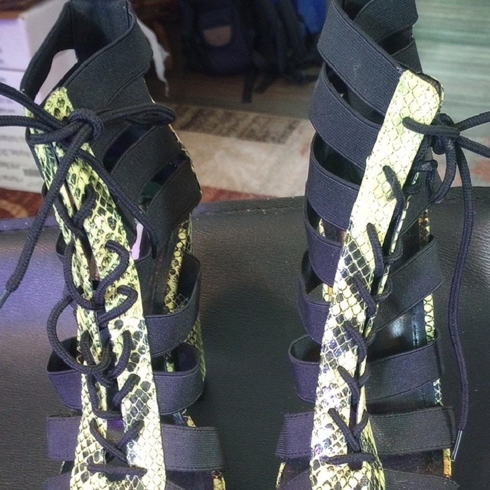 Cape Robbin Black and Yellow Snakeskin Heels